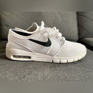 Nike Janoski Max SB